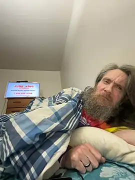 eager1975 online show from March 27, 2026, 11:10 am