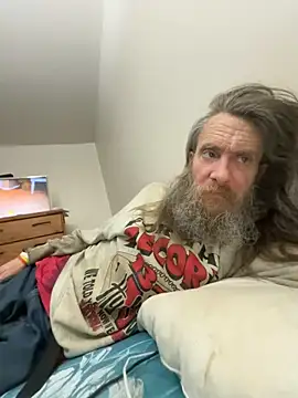 eager1975 online show from March 28, 2026, 2:44 am