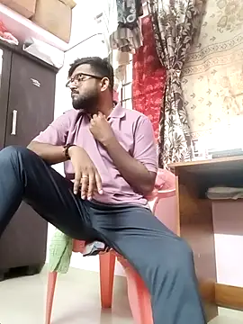 deliciousdik69 online show from November 29, 2025, 9:34 am