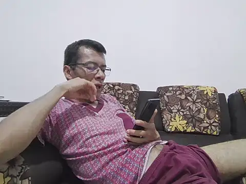 skinnylatino51 online show from December 2, 2025, 12:16 am