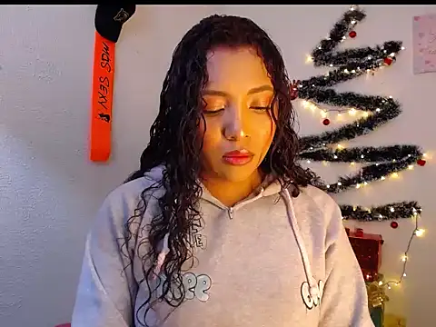 Snapshot of warisg__ chatting on November 24, 2025, 4:23 am warisg online show from November 24, 2025, 4:23 am