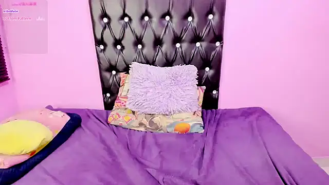 INDIANFLAME online show from January 22, 2025, 6:10 pm