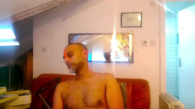 mista sista fista online show from February 3, 2026, 9:14 am