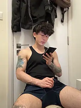 natenatejosh online show from November 11, 2025, 1:22 pm