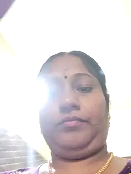 Snapshot of papukurty chatting on April 29, 2026, 2:37 am papukurty online show from April 29, 2026, 2:37 am