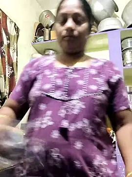 Snapshot of papukurty chatting on May 18, 2026, 1:35 am papukurty online show from May 18, 2026, 1:35 am