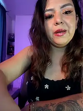 Abbyjoness21 online show from September 27, 2025, 7:52 pm