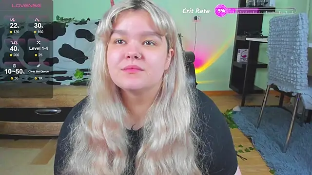  CandyM1lky  online show from September 12, 2025, 6:46 am