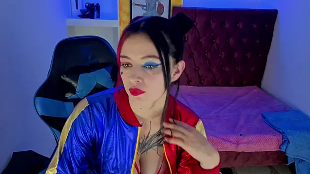  lucia 21 online show from October 11, 2025, 2:00 am