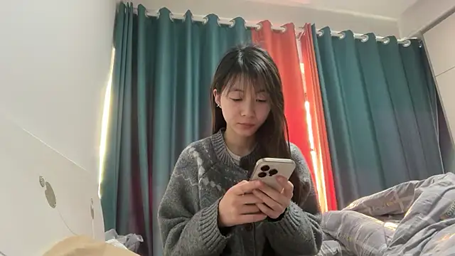 qingchungirl online show from December 18, 2025, 6:19 am