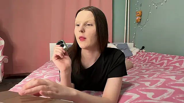 vertul1ana online show from March 25, 2026, 4:57 pm