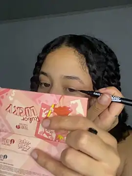 jadee8 online show from March 29, 2026, 12:10 am