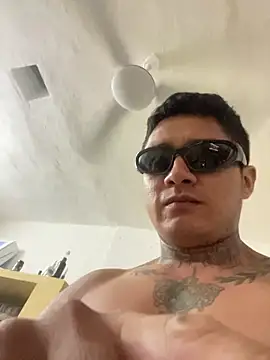 siilvestremx online show from October 28, 2025, 4:38 am