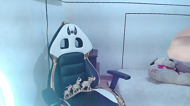 StefiAlizon70 online show from November 6, 2025, 3:51 am