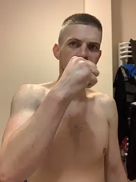 macho1347 online show from March 26, 2026, 9:20 pm