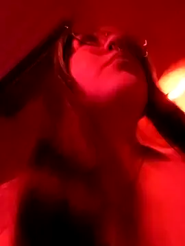 Snapshot of Dulcedeanis chatting on October 3, 2025, 5:26 am Dulcedeanis online show from October 3, 2025, 5:26 am