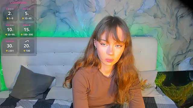 LolaMeddisson online show from November 5, 2025, 6:52 pm