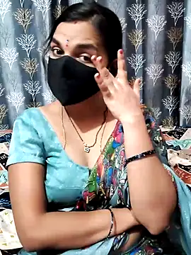 Snapshot of Lalitha-1995 chatting on June 2, 2026, 5:26 pm Lalitha-1995 online show from June 2, 2026, 5:26 pm