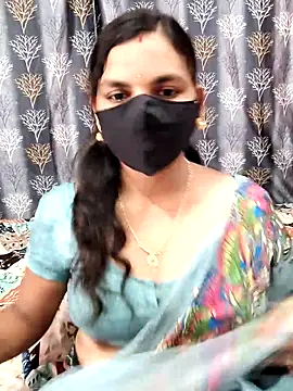 Snapshot of Lalitha-1995 chatting on July 4, 2026, 5:57 am Lalitha-1995 online show from July 4, 2026, 5:57 am
