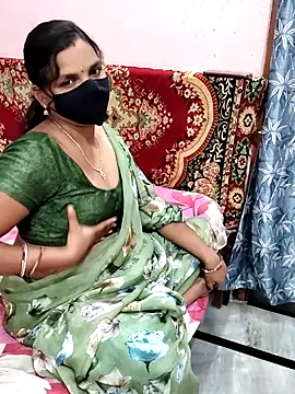 Snapshot of Lalitha-1995 chatting on July 9, 2026, 4:22 pm Lalitha-1995 online show from July 9, 2026, 4:22 pm