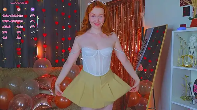 JoyceJones online show from February 24, 2026, 8:51 pm