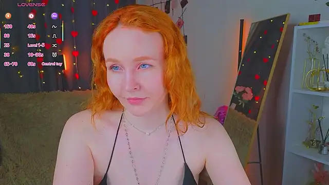 JoyceJones online show from March 1, 2026, 9:06 pm
