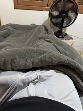 Brinquedo-da-zoe online show from March 29, 2026, 5:29 am