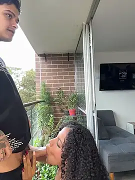 Rose-andres online show from March 19, 2026, 10:03 pm