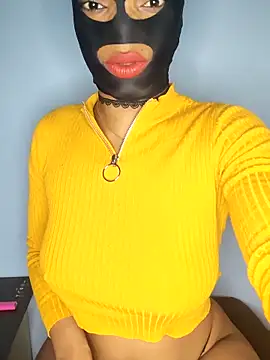 sweetybae75 online show from February 12, 2026, 11:00 pm