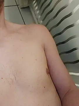 ijustwannafuckyou6969 online show from February 11, 2026, 8:36 pm