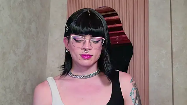 Snapshot of Taurito___ chatting on February 22, 2026, 12:45 am Taurito online show from February 22, 2026, 12:45 am