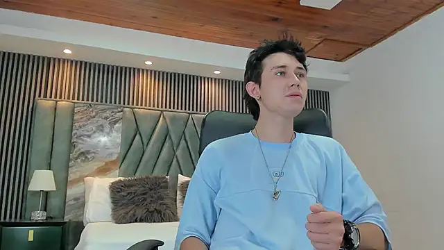 Michael blue online show from September 27, 2025, 4:01 pm