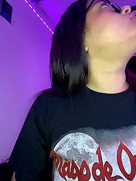 Snapshot of NattashaMore_0719 chatting on October 7, 2025, 8:33 am NattashaMore 0719 online show from October 7, 2025, 8:33 am