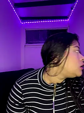 Snapshot of NattashaMore_0719 chatting on October 22, 2025, 9:53 am NattashaMore 0719 online show from October 22, 2025, 9:53 am