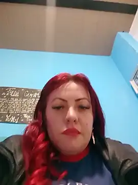 carolinhe  online show from November 30, 2025, 12:36 am