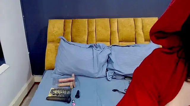 Snapshot of KendraaSimons chatting on October 10, 2025, 8:08 pm KendraaSimons online show from October 10, 2025, 8:08 pm