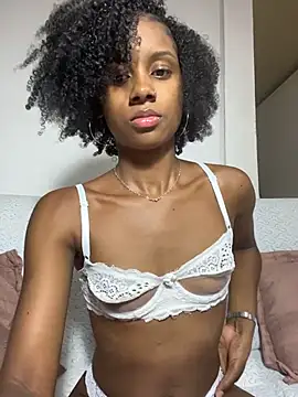 Ketpimentinha09 online show from July 18, 2026, 3:22 am