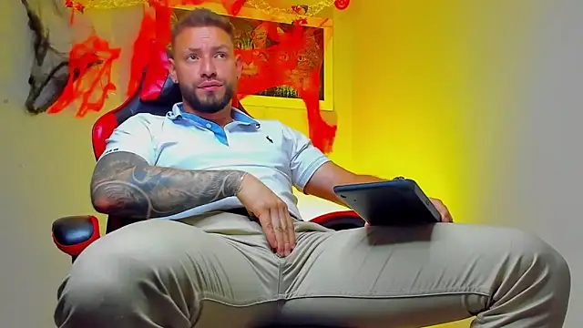 Snapshot of DIMITRI_MASTEER chatting on October 22, 2025, 8:52 pm DIMITRI MASTEER online show from October 22, 2025, 8:52 pm