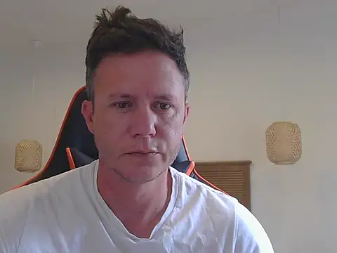 Snapshot of TroyDieselXXX chatting on November 2, 2025, 4:59 am TroyDieselXXX online show from November 2, 2025, 4:59 am