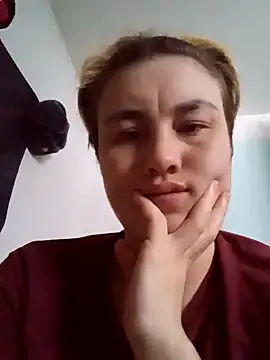 Snapshot of MoonIrene chatting on October 29, 2025, 5:42 am MoonIrene online show from October 29, 2025, 5:42 am