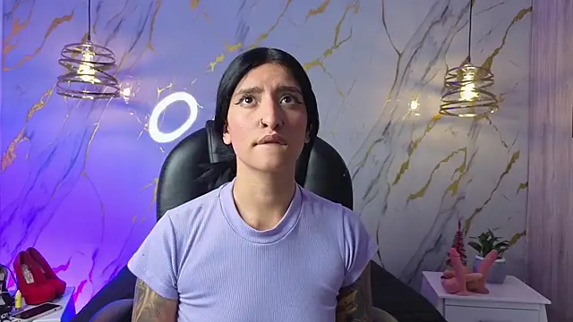 Scaarlettfox online show from March 20, 2026, 7:08 pm