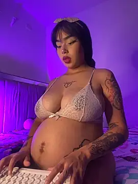 Snapshot of lucialauper_ chatting on October 12, 2025, 1:15 am lucialauper online show from October 12, 2025, 1:15 am