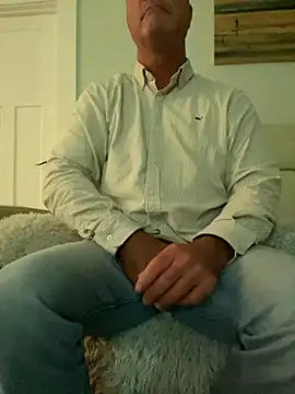 cyclone1212 online show from November 2, 2025, 10:50 am