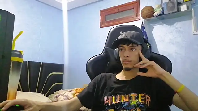 Dark DesireX online show from November 28, 2025, 5:26 pm