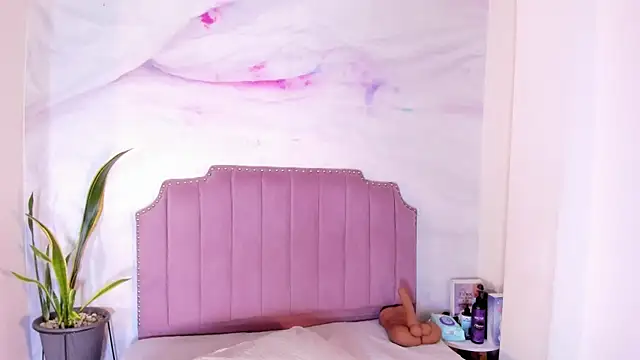 Snapshot of bianca_angel_ chatting on October 9, 2025, 8:07 pm bianca angel online show from October 9, 2025, 8:07 pm