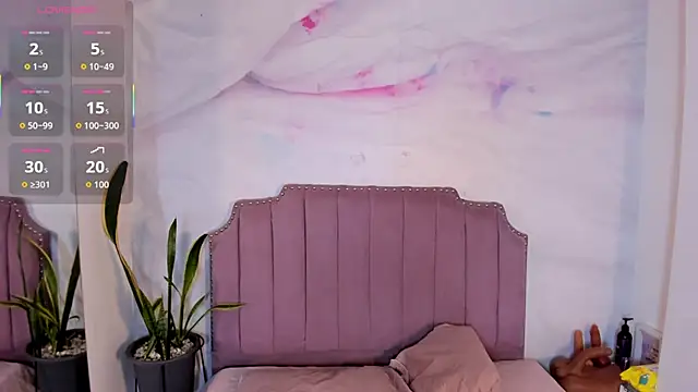 Snapshot of bianca_angel_ chatting on November 18, 2025, 8:13 pm bianca angel online show from November 18, 2025, 8:13 pm