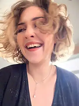 KellyKeler online show from April 1, 2026, 10:16 am