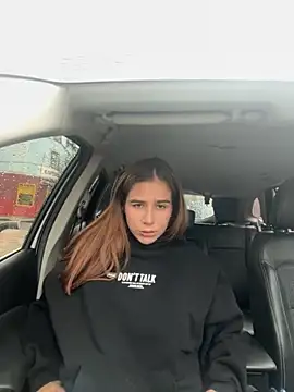 AllieYourGirl online show from October 25, 2025, 5:30 pm