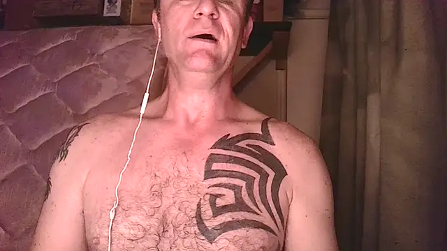 Yournaughty online show from March 10, 2026, 1:21 am