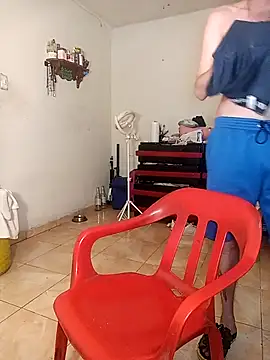 Snapshot of bigcockwhite777 chatting on September 10, 2025, 6:24 am bigcockwhite777 online show from September 10, 2025, 6:24 am